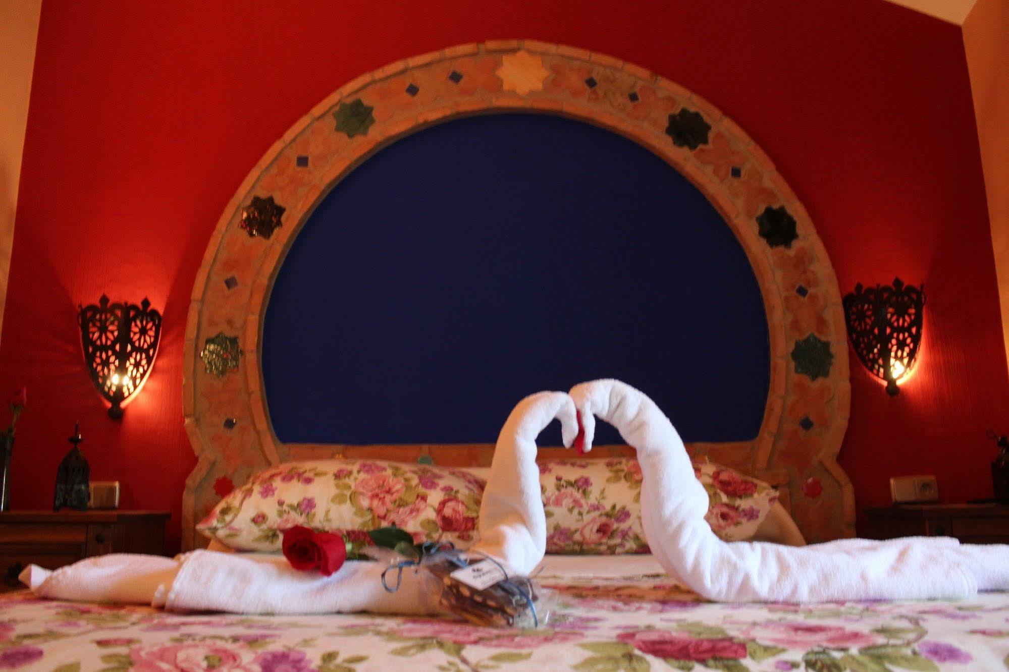 Hotel Rural Valle Del Turrilla - Cazorlatur Hinojares 外观 照片